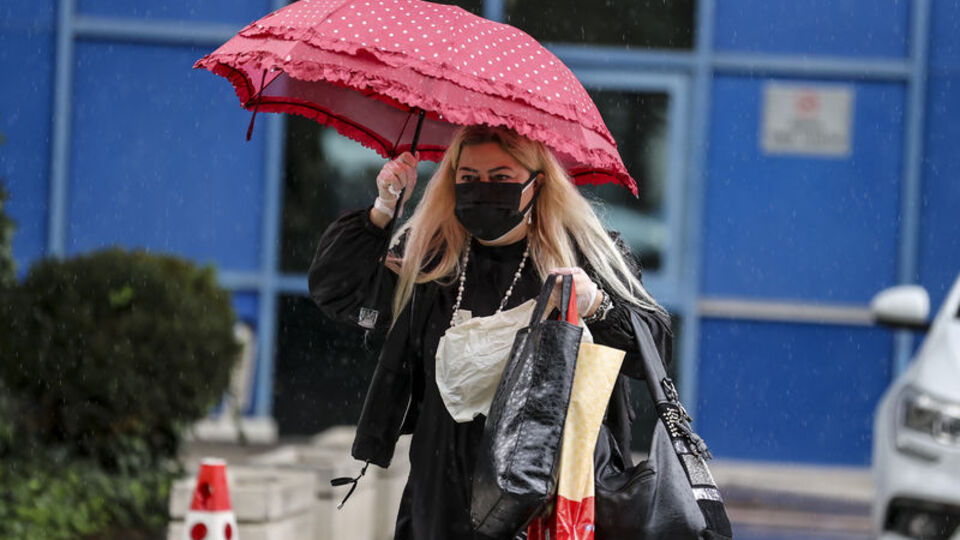 4 bölgede kuvvetli sağanak yağış