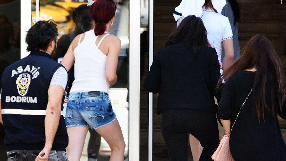 Bodrum merkezli fuhuş operasyonunda 2 tutuklama