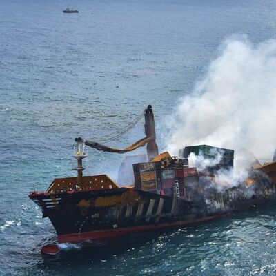 Sri Lanka'da batan gemi: Çevre felaketi kapıda!