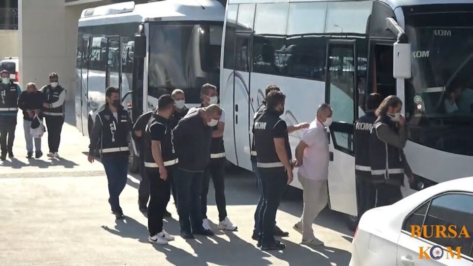 O çete çökertildi! 200 milyon TL'lik vurgun!