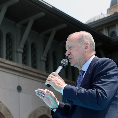 Cumhurbaşkanı Erdoğan: Camilerimiz, inancımız üzerinden operasyon çekmeye çalıştılar