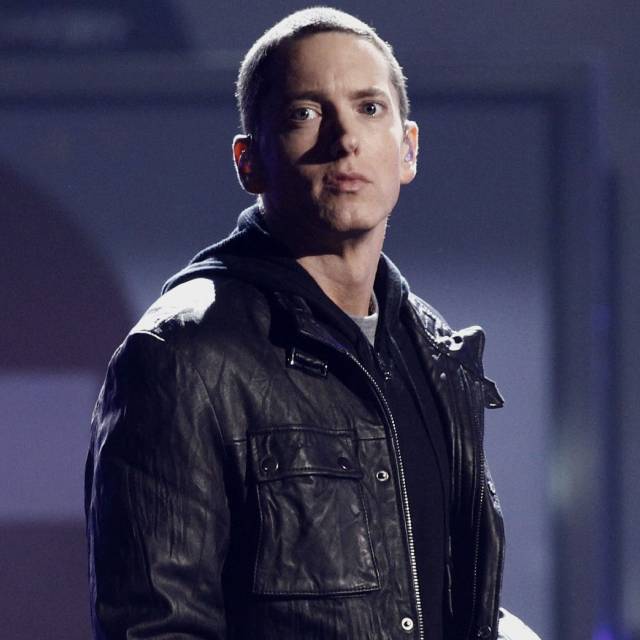 Eminem rekor kırdı