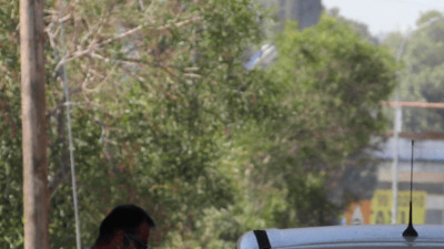 Kıbrıs'ta sınır kapıları açıldı