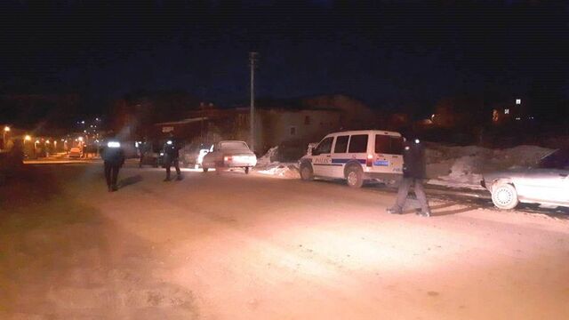 Dur ihtarına uymadı kaza yaptı!