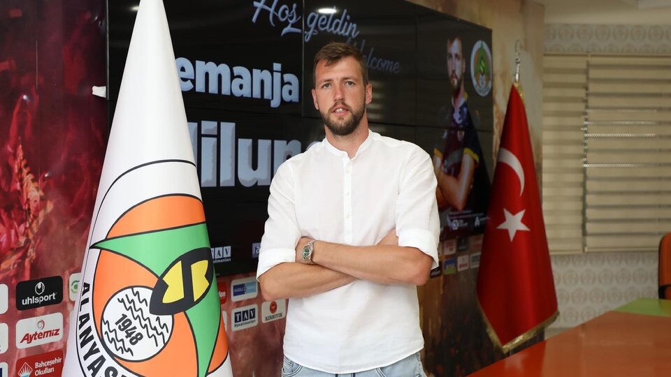 Alanya'ya Sırp stoper