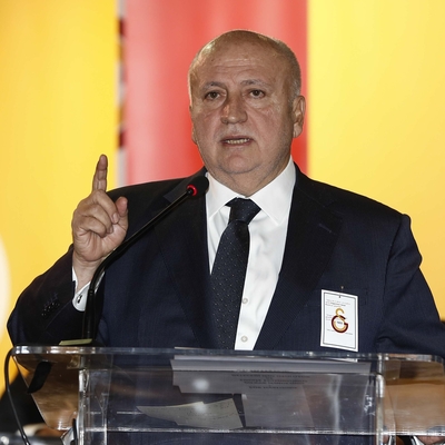 Işın Çelebi adaylıktan çekildi