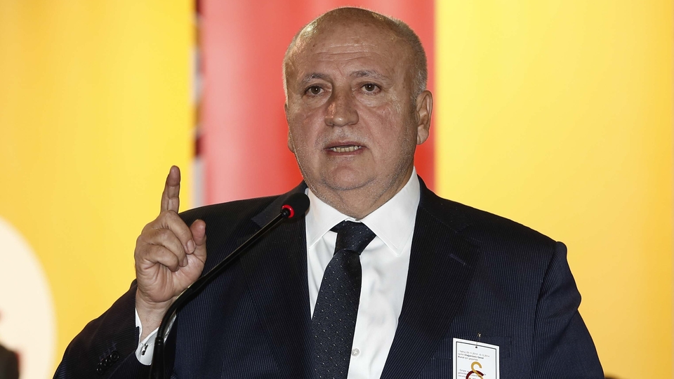 Işın Çelebi adaylıktan çekildi