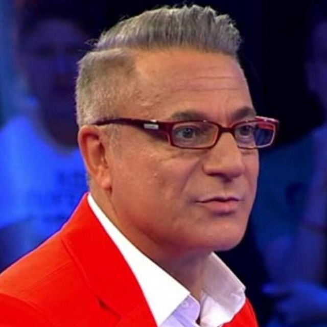 Mehmet Ali Erbil kimdir?