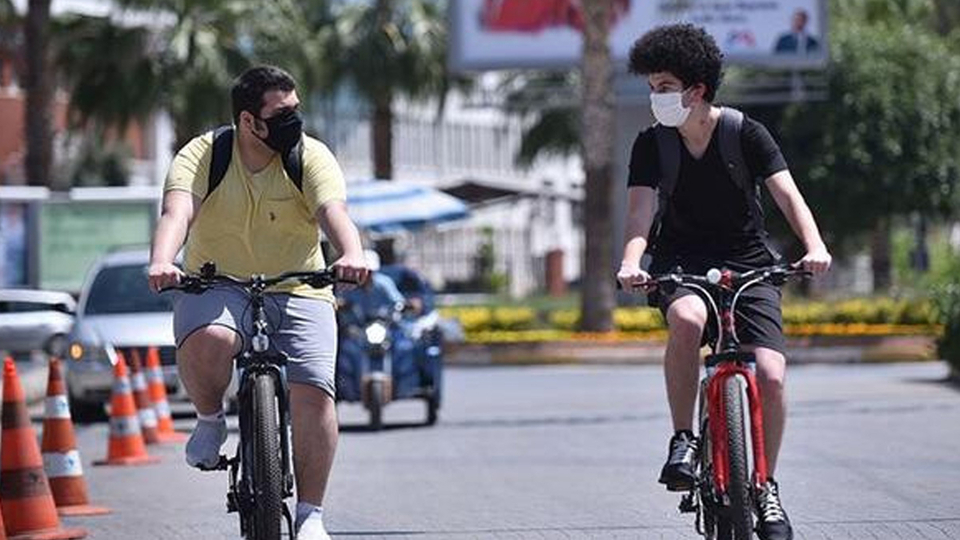 18 yaş altı sokağa çıkma yasağı kalktı mı?