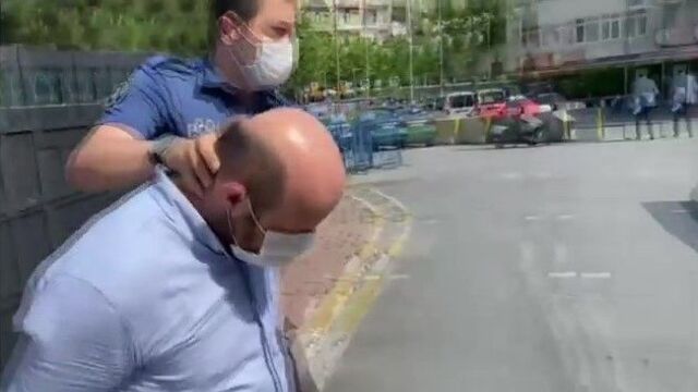 TIR şoförünün ıslak mendil vurgunu