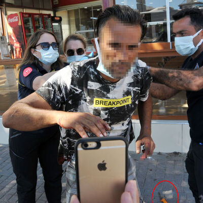 Sırtına saplı bıçakla görüntülü konuştu!