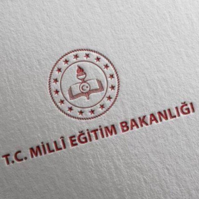 AÖL kayıt yenileme 2021 için son günler!