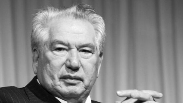 Aytmatov'un eserleri tek bir çatı altında toplandı