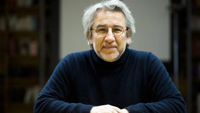 Can Dündar hakkında yakalama emri kararı