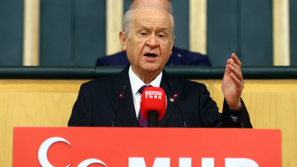 Bahçeli: Siyasi etik yasası süratle çıkarılmalı