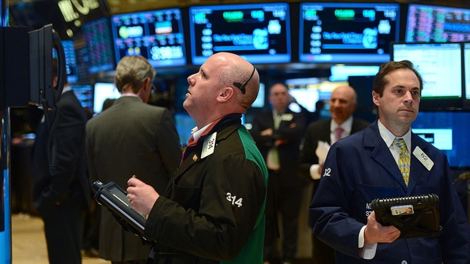 Piyasalarda karışık seyir