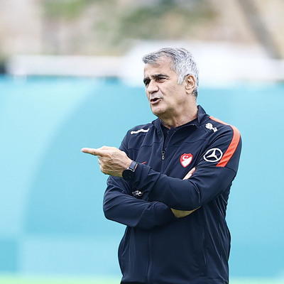 "2002'deki heyecanı hissediyoruz"