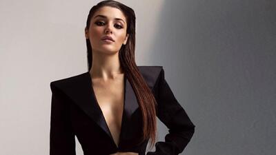 Hande Erçel kimdir?