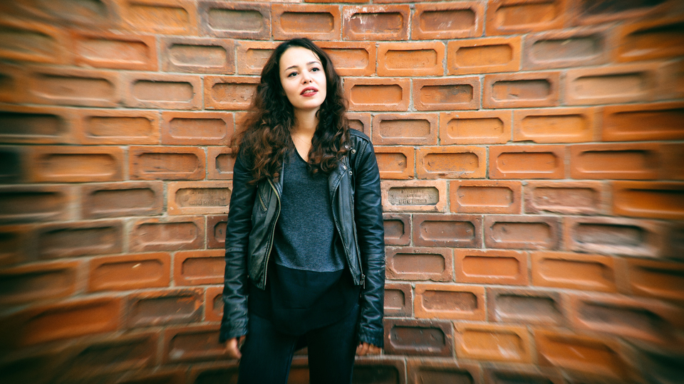 Lara Kamhi 'Dalınç'ta