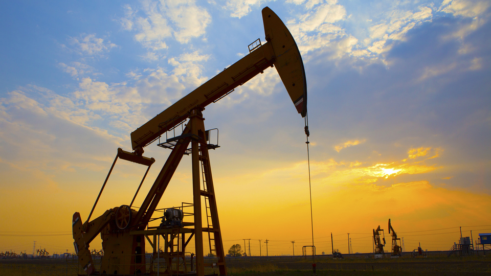 Petrol fiyatı tahminini yükseltti