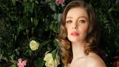 Camdaki Kız Hayri kimdir?