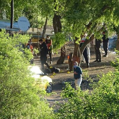 3 kişiyi öldürdü! Karavanda katliam!