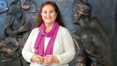 Sabahat Akkiraz kimdir?