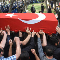 Şehit Akın dualarla toprağa verildi