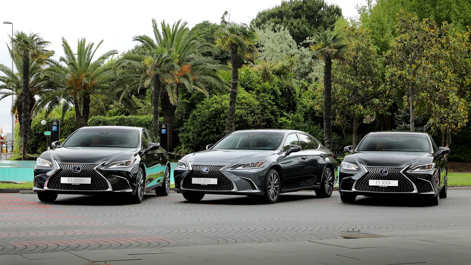 Filoya hibrit sedan dahil etti