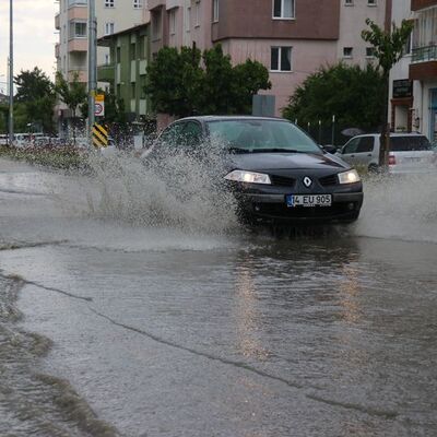 Meteoroloji uyardı! Bu gece başlıyor