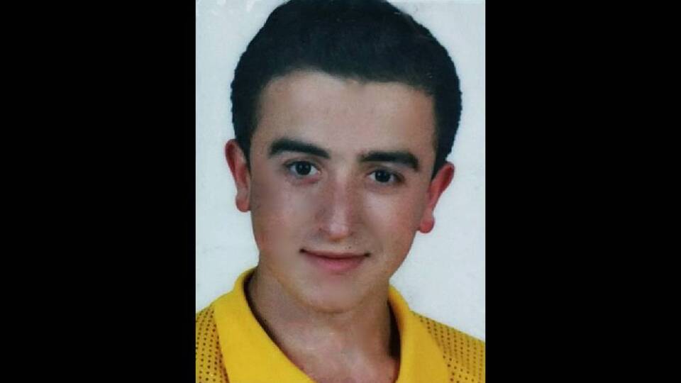 24 yaşındaki genç odasında ölü bulundu
