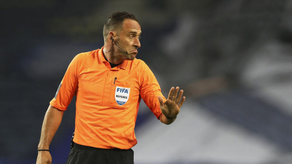 Galler maçına Portekizli hakem!