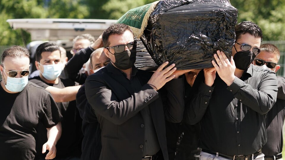 Ünlü şarkıcının acı günü