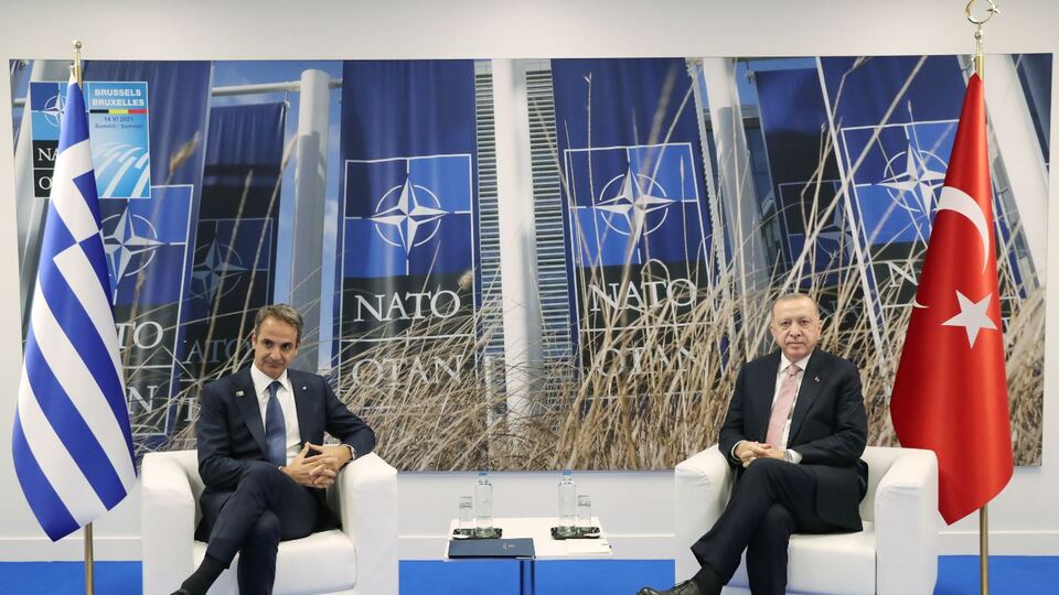 Erdoğan'dan Miçotakis'e: Özel hattan birbirimizi arayalım