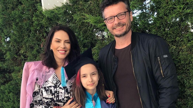 Kızı mezun oldu