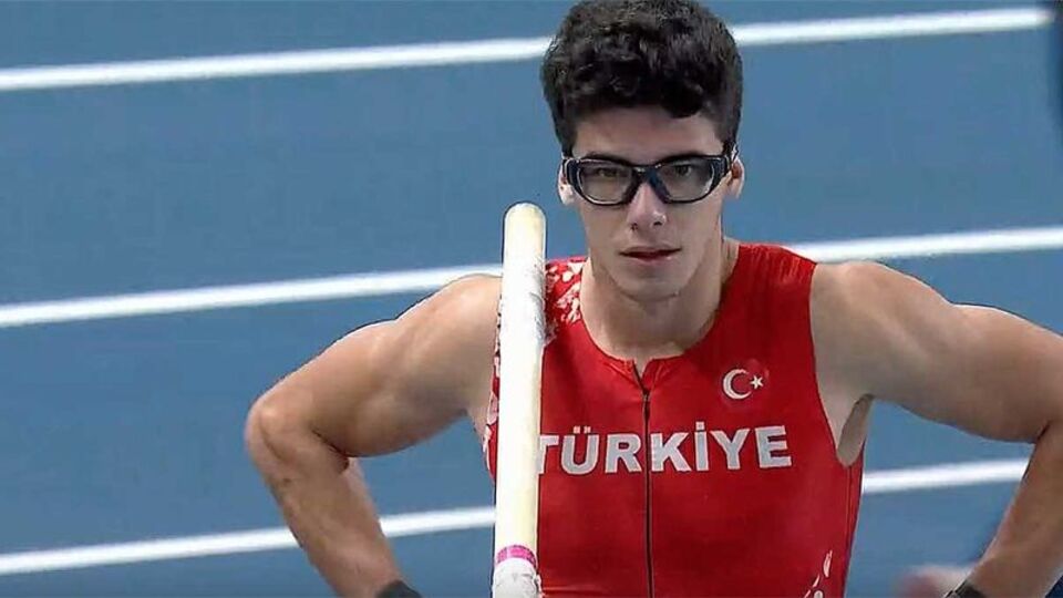 Ersu Şaşma olimpiyat kotası aldı