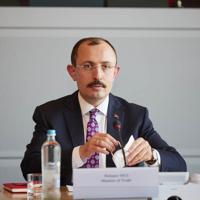 Bakan Muş'tan Orta Avrupa ülkelerine ziyaret