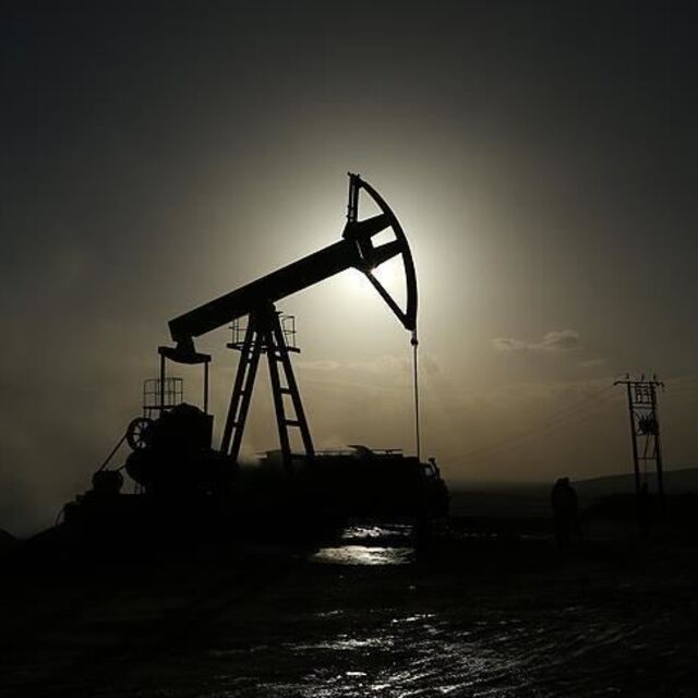 ABD'nin ham petrol stokları azaldı
