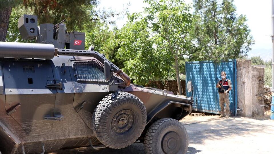 Kaçak kazıyla ortaya çıktı... 24 saat korunuyor