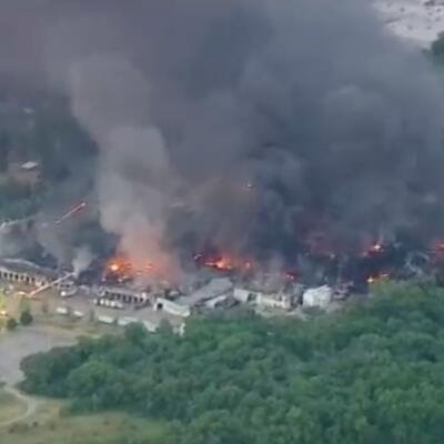 ABD'de kimyasal üretim yapan fabrikadaki yangın söndürülemiyor!