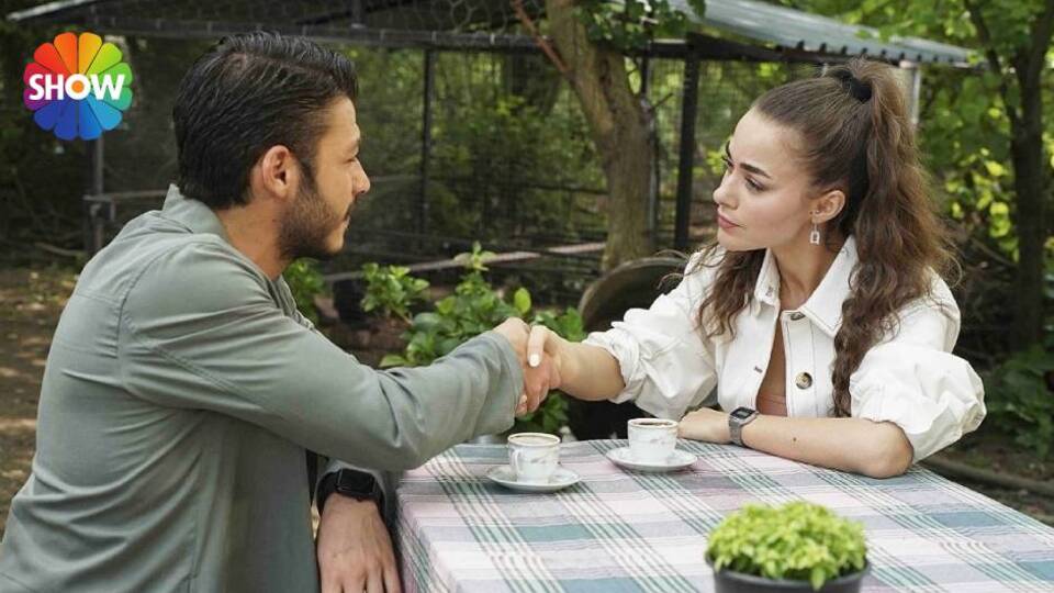 'Cam Tavanlar'da aşk öne geçti!