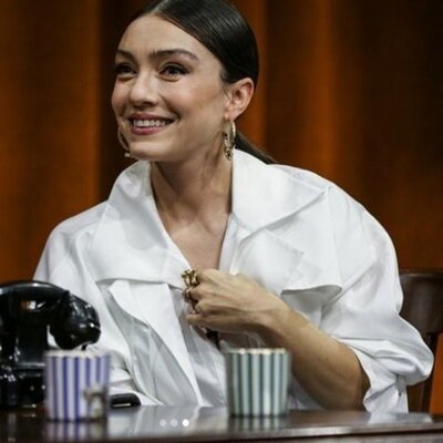 Merve Dizdar kimdir?
