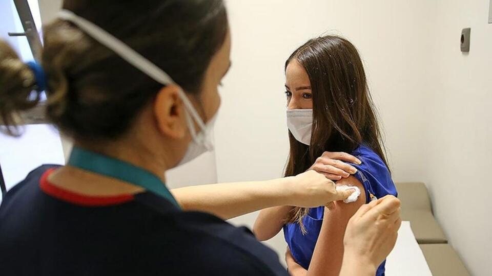 Covid-19 aşı randevusu nasıl alınır?