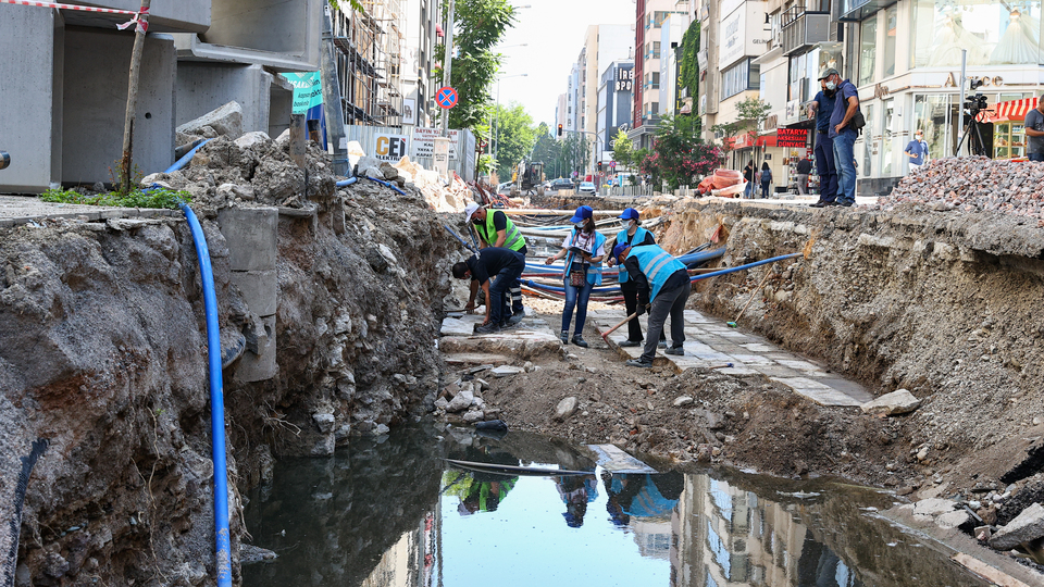 Altyapı çalışmasında bulundu... Alan korumaya alındı