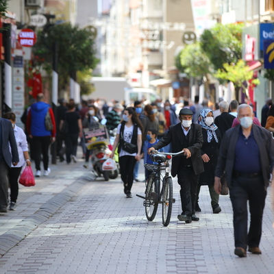 Uzun süre düşüşteydi! O ilimizde vaka sayıları artışa geçti