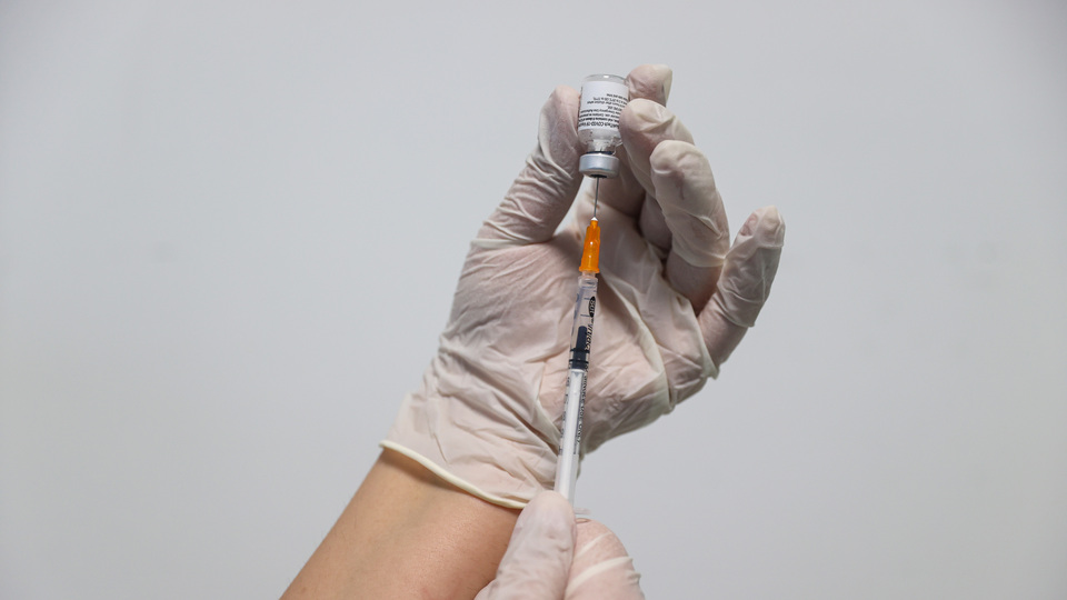 İstanbul'da aşılamanın biteceği tarihi açıkladı!