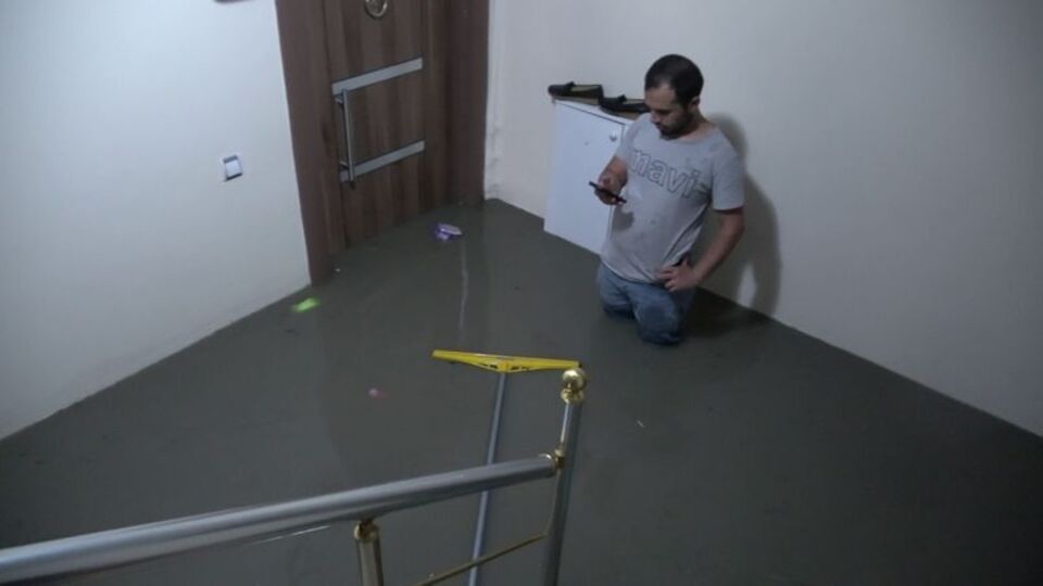 Ev bir anda göle döndü!