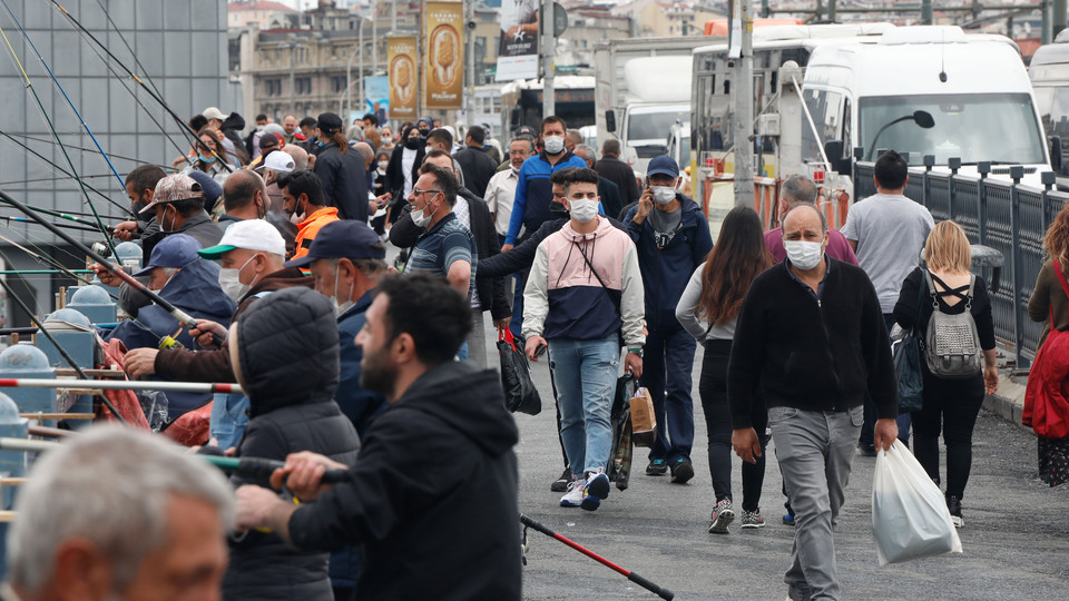 Delta varyantına karşı en etkili tedbiri açıkladı!