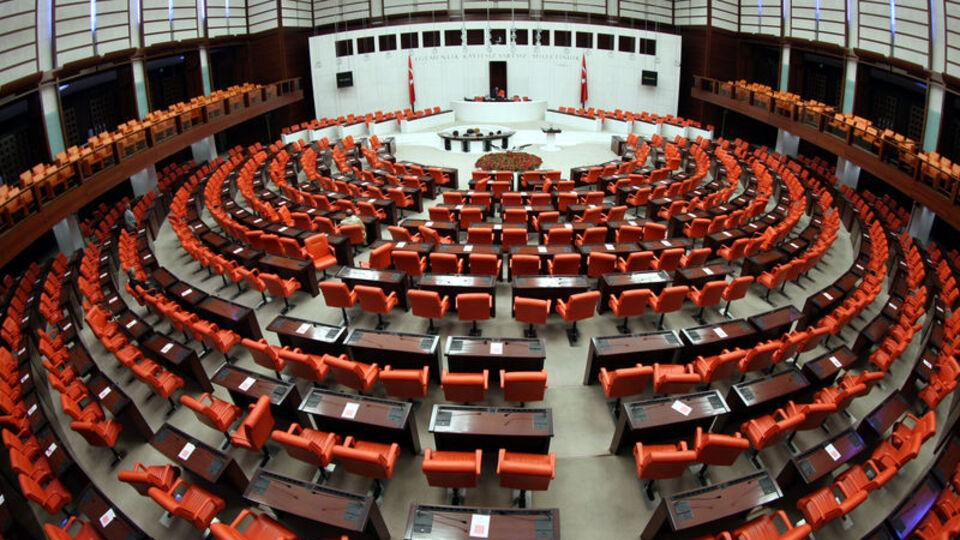 Siyasilerden Babalar Günü mesajları