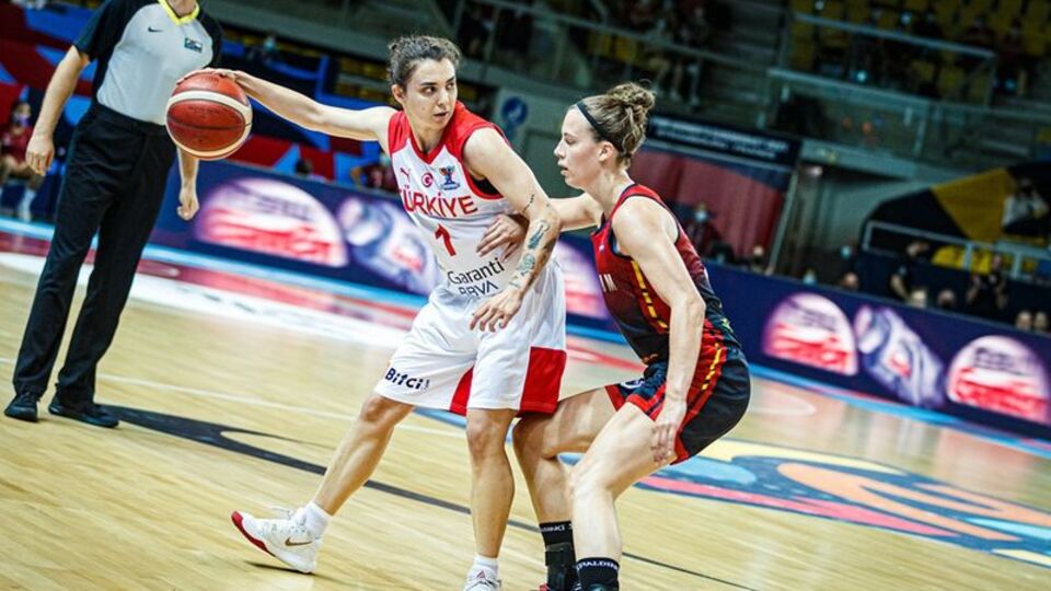 Potanın Perileri'nden erken veda!